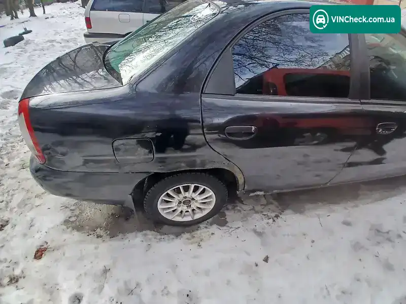 Daewoo Nubira 1998, фото з оголошення 2 з 11, VIN KLAJF696EWK210015