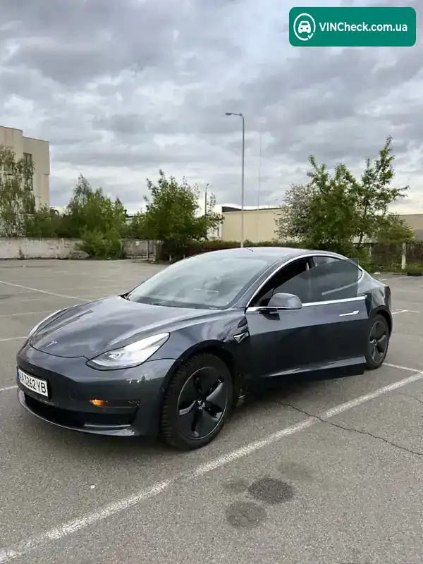 Tesla Model 3 2020, фото з оголошення 1 з 12, VIN 5YJ3E1EA7LF736669