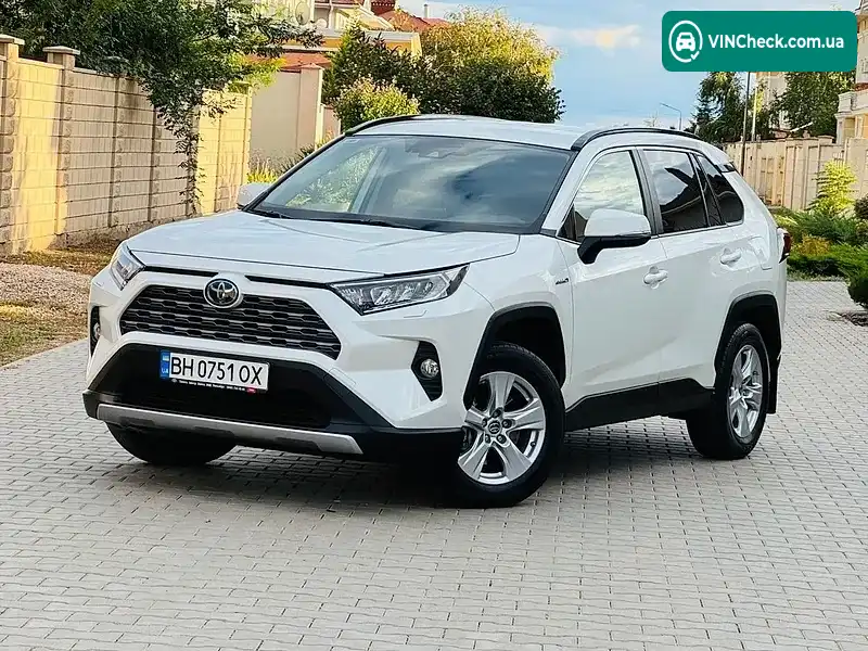 Toyota RAV4 2021, фото з оголошення 1 з 20, VIN JTMW23FVX0J037821