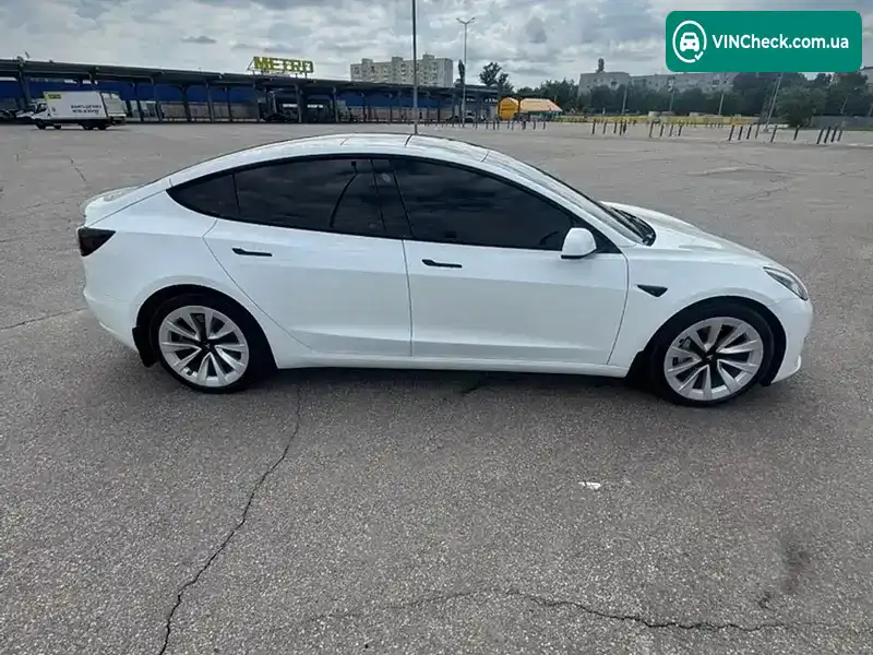 Tesla Model 3 2022, фото з оголошення 1 з 15, VIN 5YJ3E1EB8NF191691