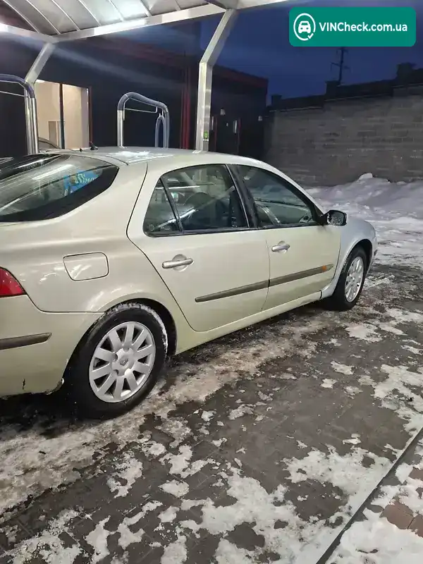 Renault Laguna 2003, фото з оголошення 2 з 9, VIN VF1BG0K0A28633817