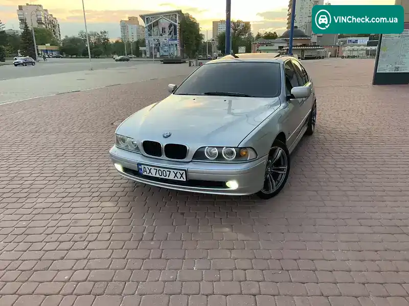 BMW 5 Series 2001, фото з оголошення 1 з 20, VIN Y7S050100H0070650