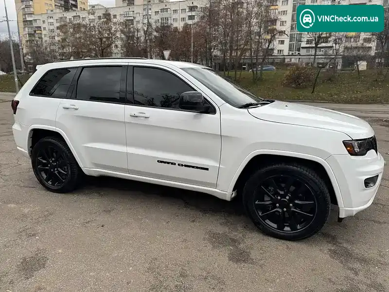 Jeep Grand Cherokee 2018, фото з оголошення 1 з 14, VIN 1C4RJEAG3KC571609