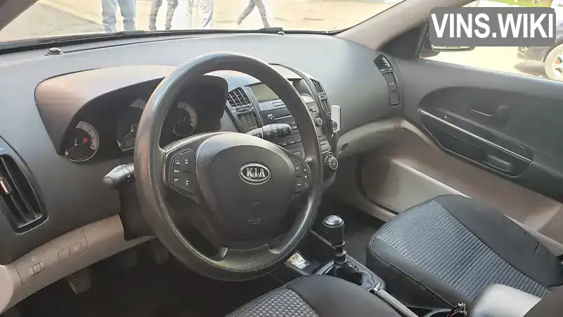 Kia Ceed 2008, фото з оголошення 2 з 21, VIN U5YFF52128L045007