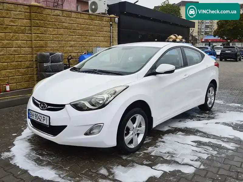 Hyundai Elantra 2012, фото з оголошення 2 з 7, VIN KMHDH41CBCU515595