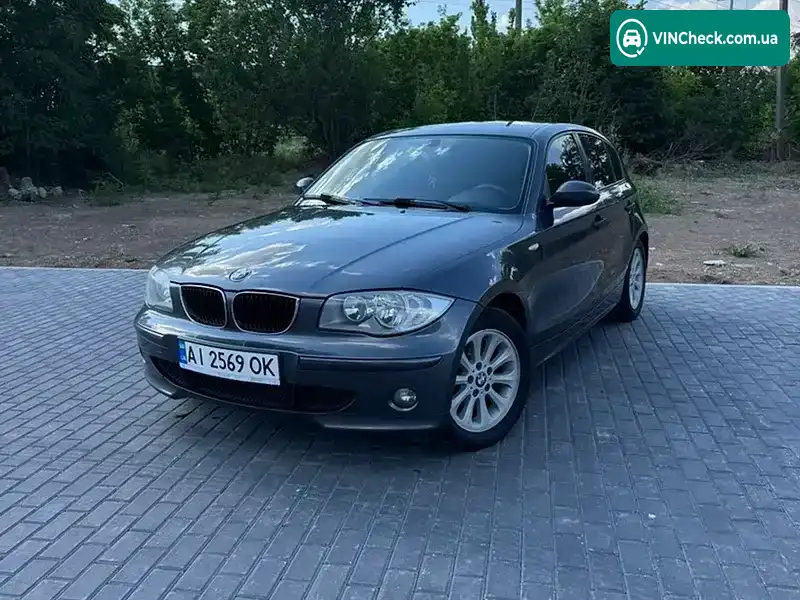 BMW 1 Series 2006, фото з оголошення 2 з 18, VIN WBAUF31090PY25815