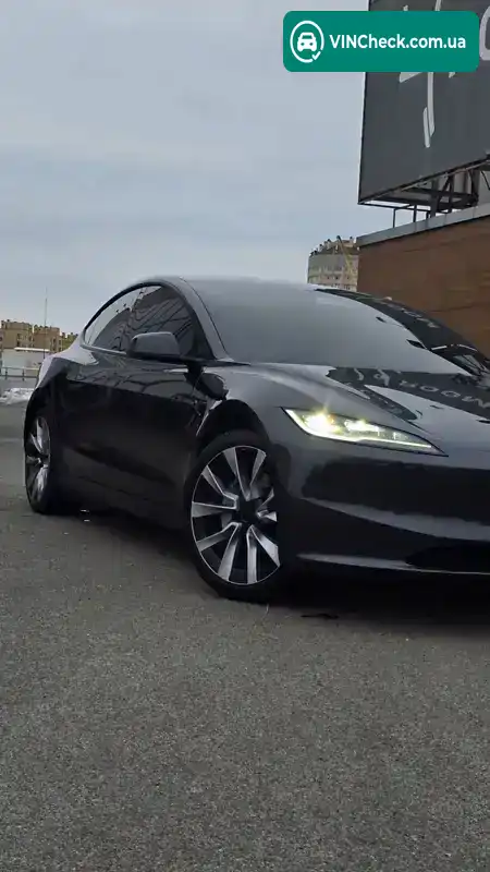 Tesla Model 3 2024, фото з оголошення 1 з 21, VIN 5YJ3E1EA0RF752074