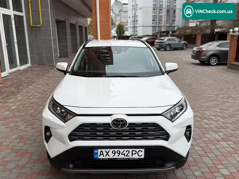 Toyota RAV4 2023, фото з оголошення 2 з 20, VIN JTMW43FV90D157831