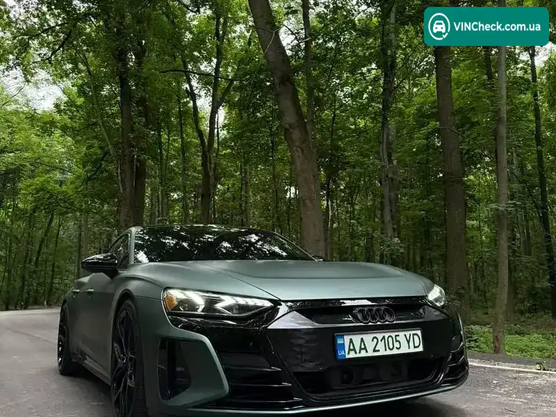 Audi e-tron GT 2022, фото з оголошення 2 з 14, VIN WAUCJBFW6N7008407