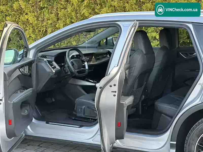Audi Q4 e-tron 2022, фото з оголошення 2 з 20, VIN WAUZZZFZ3NP039961
