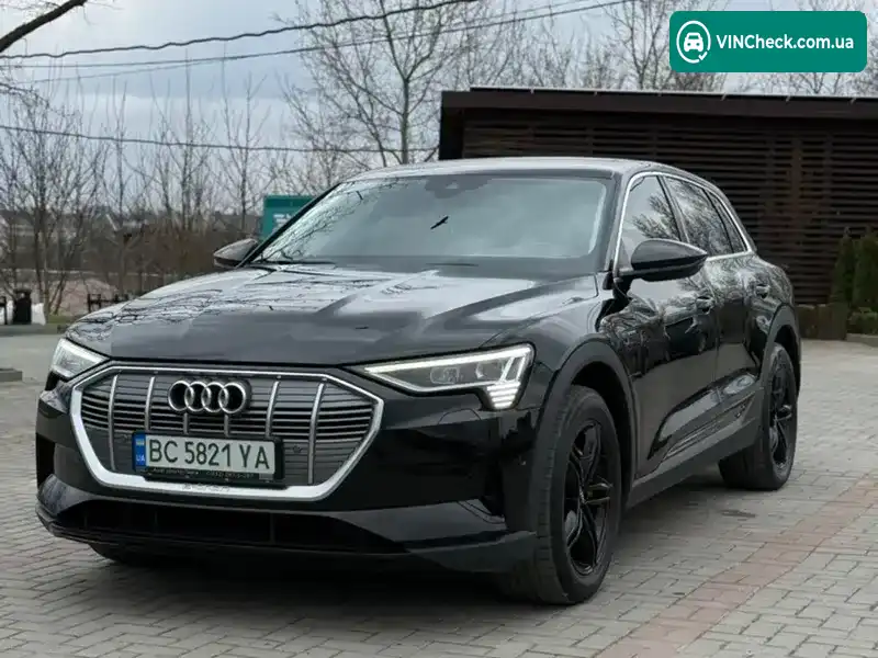 Audi e-tron 2021, фото з оголошення 1 з 21, VIN WAUZZZGE7MB039159