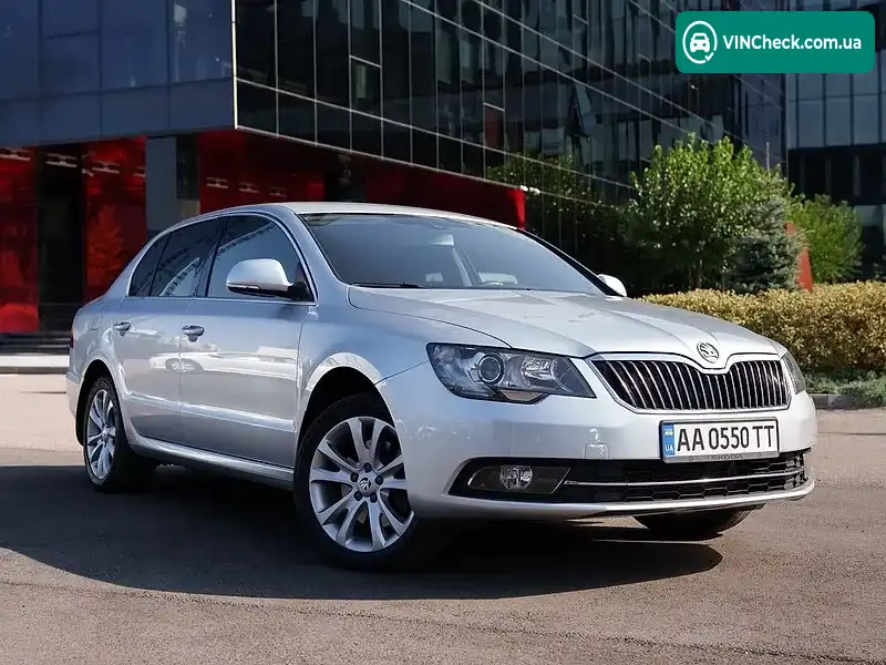 Skoda Superb 2013, фото з оголошення 1 з 14, VIN TMBAB43T6EB300259