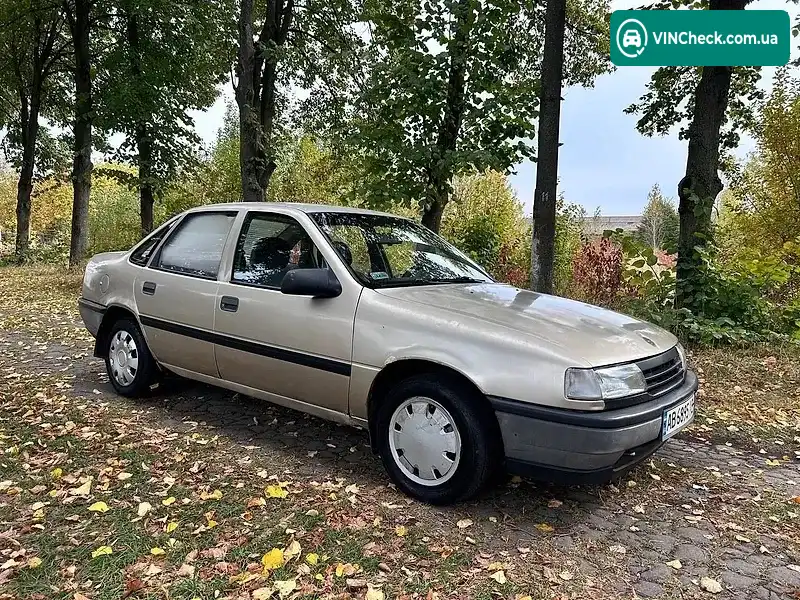 Opel Vectra 1989, фото з оголошення 2 з 7, VIN W0L000087L1059240