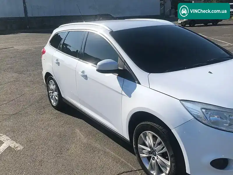 Ford Focus 2011, фото з оголошення 2 з 11, VIN WF0LXXGCBLBE59878
