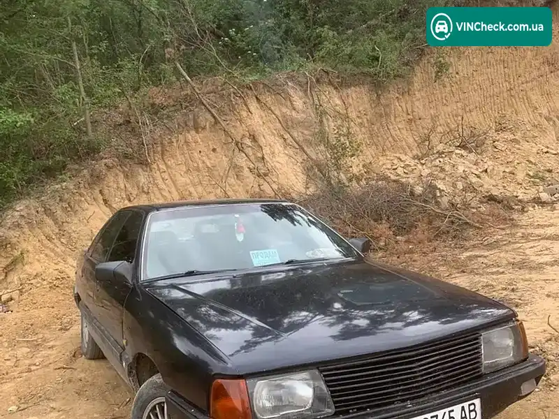 Audi 100 1989, фото з оголошення 1 з 7, VIN WAUZZZ44ZKN052856