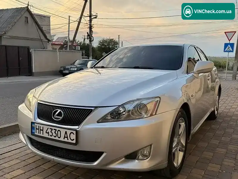Lexus IS 2006, фото з оголошення 2 з 16, VIN JTHBB262902010729