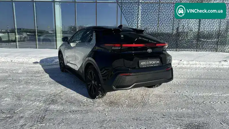 Toyota C-HR 2023, фото з оголошення 2 з 21, VIN JTPACABA30R003092