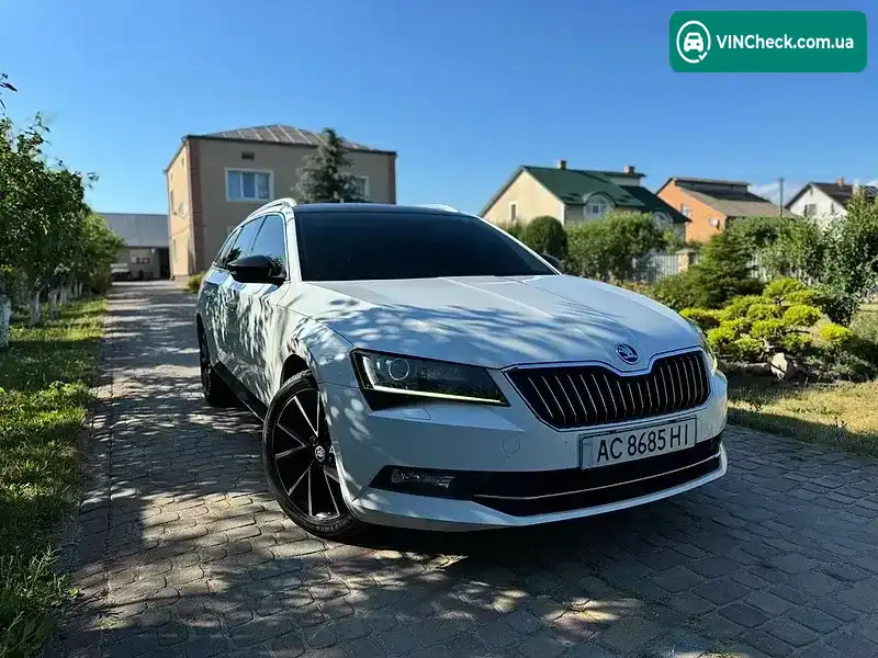 Skoda Superb 2016, фото з оголошення 1 з 13, VIN TMBJJ8NP2GB300269