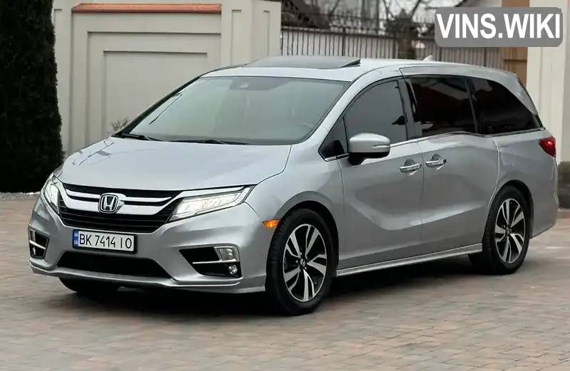 Honda Odyssey 2017, фото з оголошення 2 з 21, VIN 5FNRL6H90JB013743
