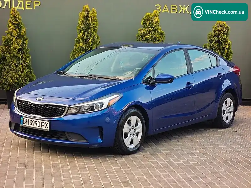 Kia Forte 2018, фото з оголошення 2 з 20, VIN 3KPFK4A7XJE258459