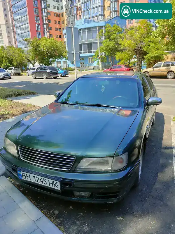 Nissan Maxima 1998, фото з оголошення 1 з 10, VIN JN1CAUA32U0073497