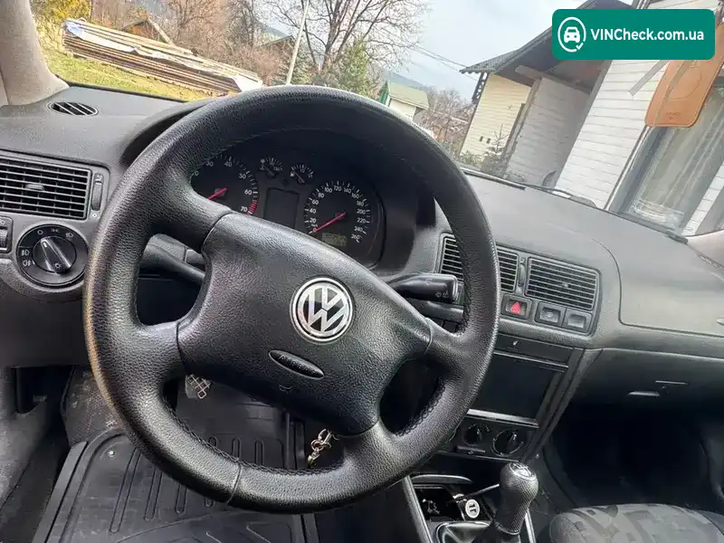 Volkswagen Golf 1997, фото з оголошення 2 з 11, VIN WVWZZZ1JZWB012103