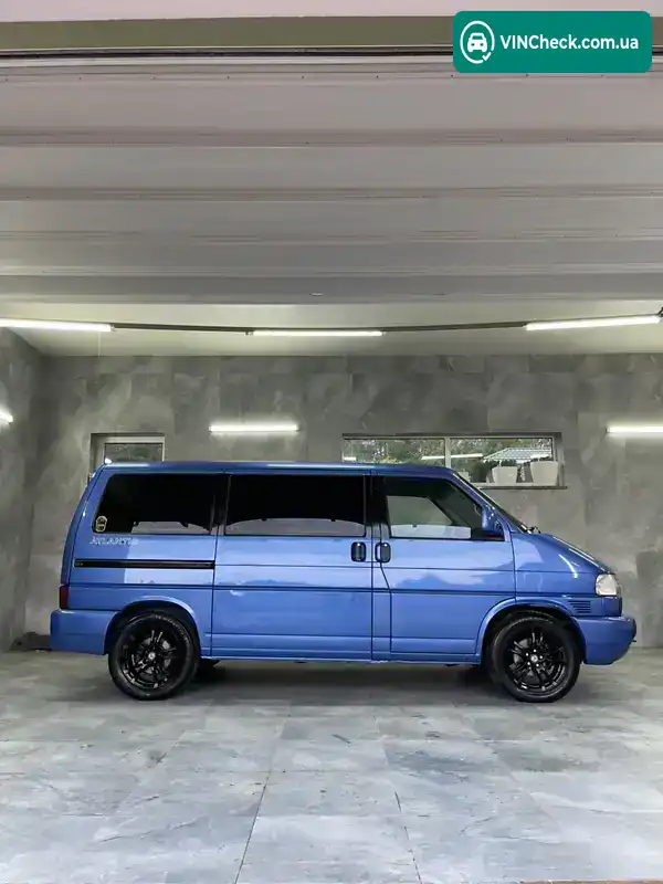 Volkswagen Multivan 2002, фото з оголошення 2 з 21, VIN WV2ZZZ70Z3H026333