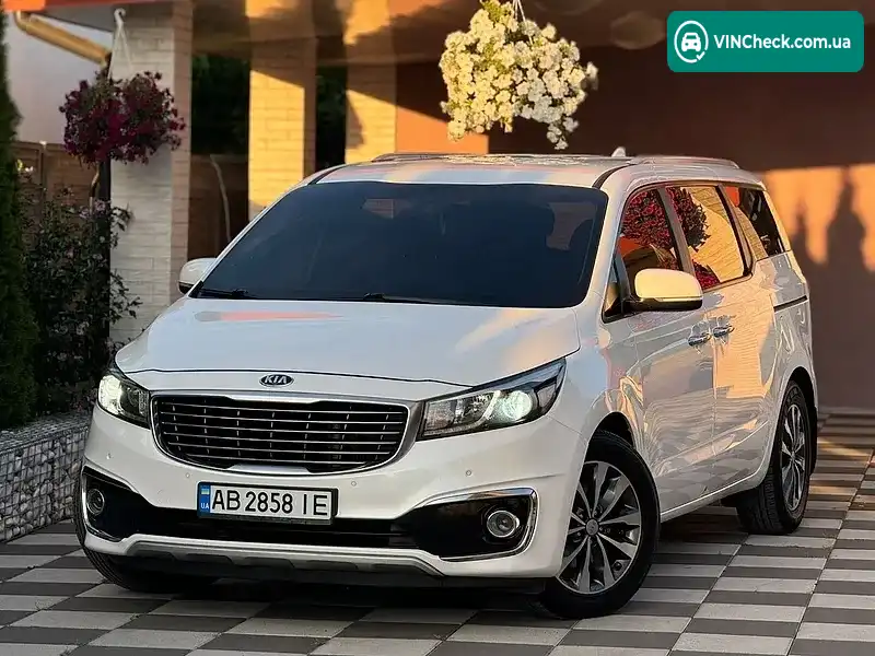 Kia Carnival 2017, фото з оголошення 2 з 20, VIN KNAMB81ABJS353427