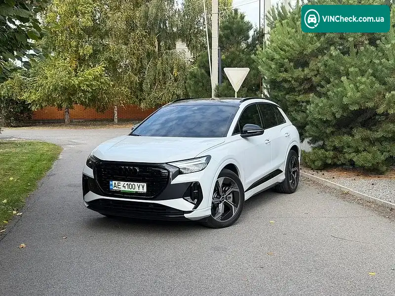 Audi Q4 e-tron 2023, фото з оголошення 2 з 14, VIN LFVVB9G33P5229895
