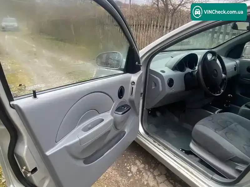 Chevrolet Aveo 2005, фото з оголошення 1 з 11, VIN LT411PCF2KC129230