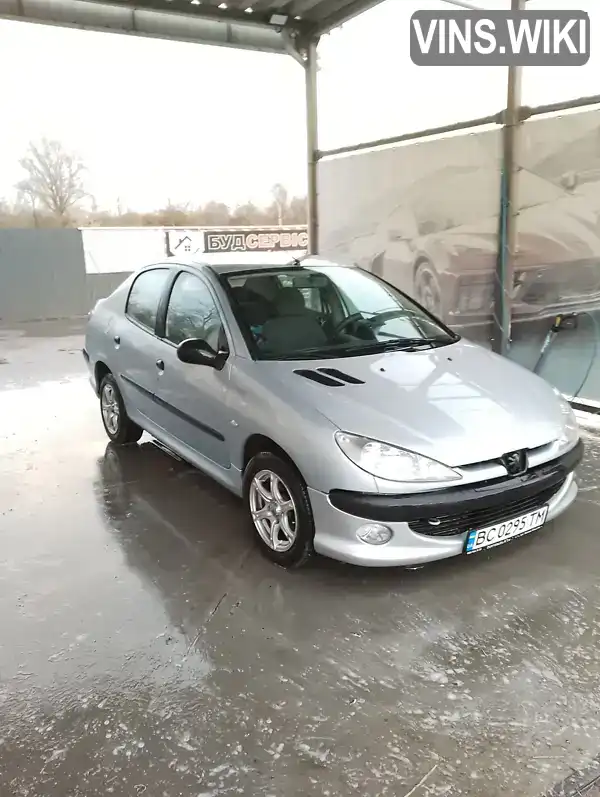 Peugeot 206 2010, фото з оголошення 1 з 6, VIN VF32BKFWA72795772