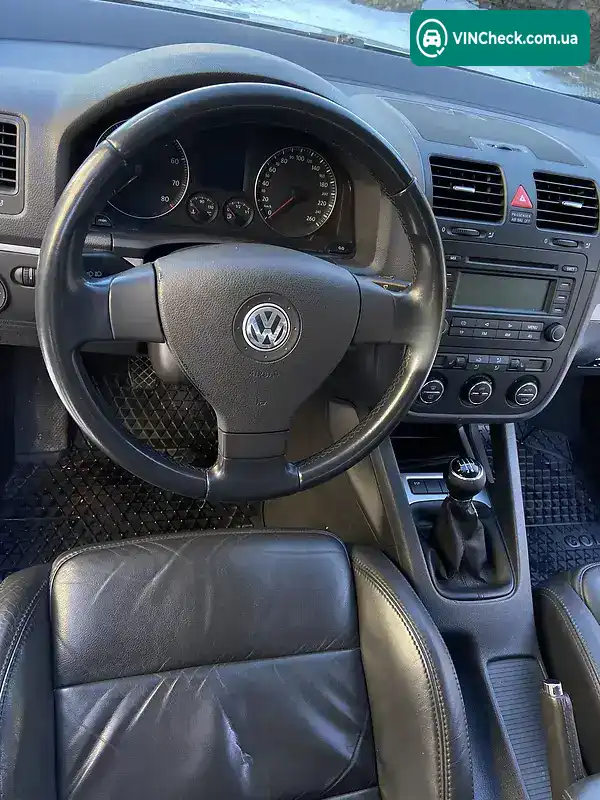 Volkswagen Golf 2004, фото з оголошення 1 з 20, VIN WWWZZZ1KZ5P041001