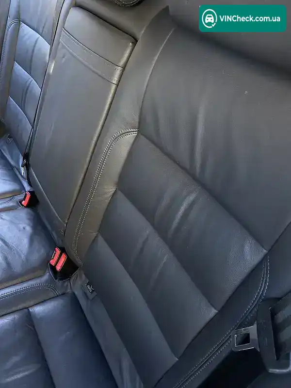 Volkswagen Golf 2004, фото з оголошення 2 з 20, VIN WWWZZZ1KZ5P041001