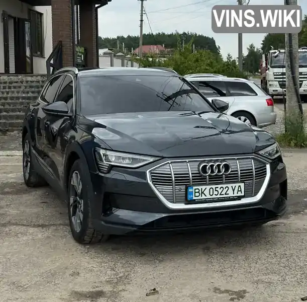 Audi e-tron 2020, фото з оголошення 2 з 17, VIN WAUZZZGE8LB029447