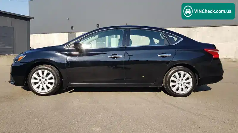 Nissan Sentra 2018, фото з оголошення 1 з 20, VIN 3N1AB7APXJY335344