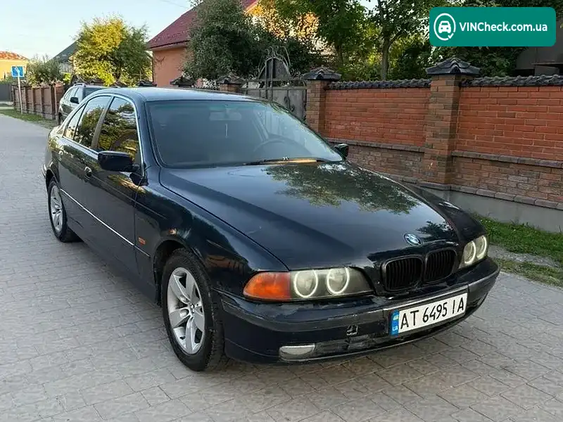BMW 5 Series 1998, фото з оголошення 1 з 8, VIN WBADD110X0BN45134