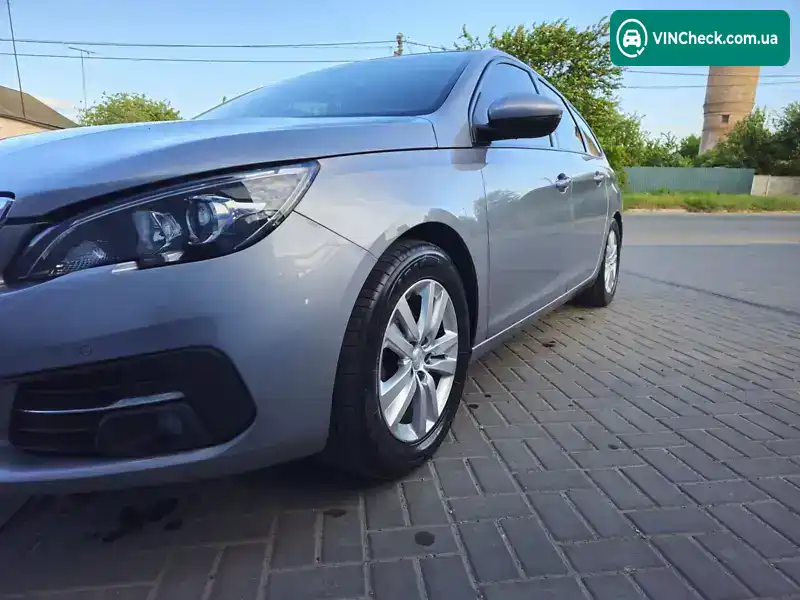 Peugeot 308 2018, фото з оголошення 2 з 20, VIN VF3LCYHZPJS431903