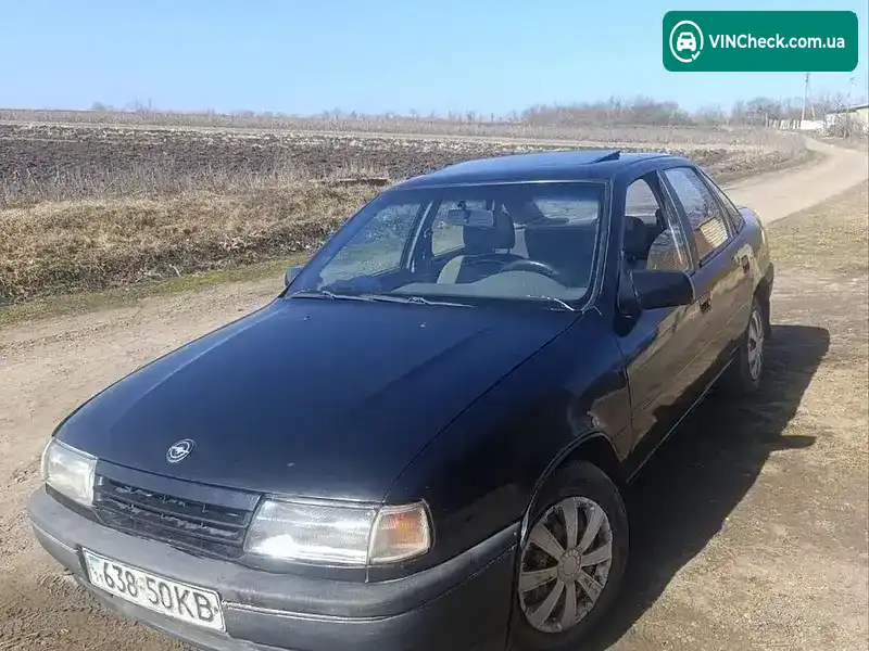 Opel Vectra 1989, фото з оголошення 1 з 7, VIN W0L000087L1020103