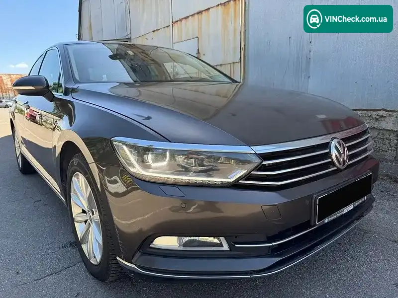 Volkswagen Passat 2017, фото з оголошення 1 з 20, VIN WVWZZZ3CZHE130552