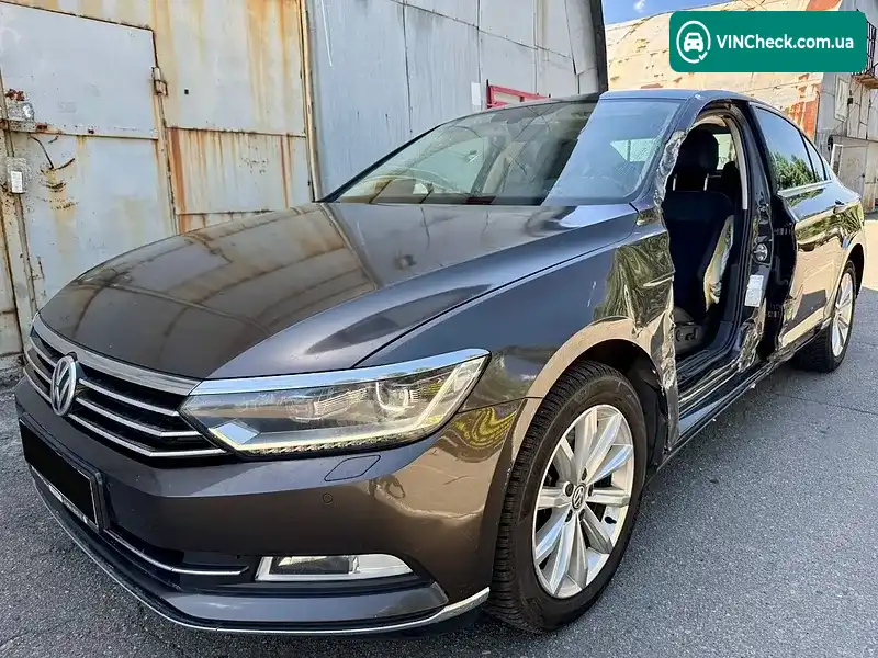 Volkswagen Passat 2017, фото з оголошення 2 з 20, VIN WVWZZZ3CZHE130552