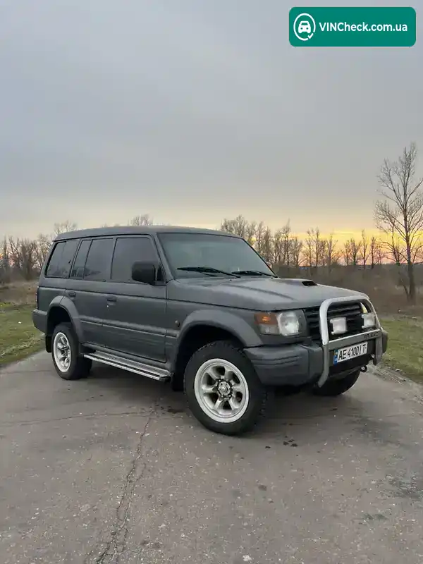 Mitsubishi Pajero 1996, фото з оголошення 2 з 16, VIN JMB0NV460VJ000347
