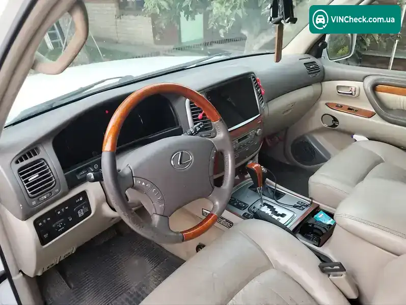 Lexus LX 2006, фото з оголошення 2 з 5, VIN JTJHT00W464018031