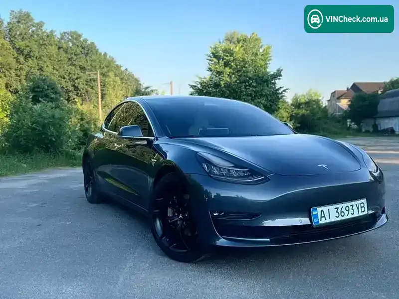 Tesla Model 3 2018, фото з оголошення 2 з 13, VIN 5YJ3E1EB1JF188657