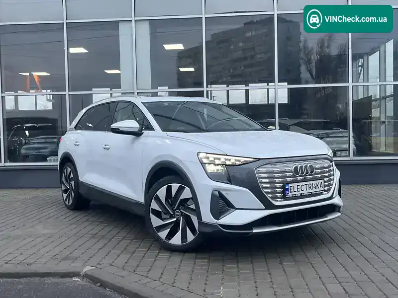 Audi Q5 e-tron 2022, фото з оголошення 2 з 21, VIN LSV1D5G4XN2013071