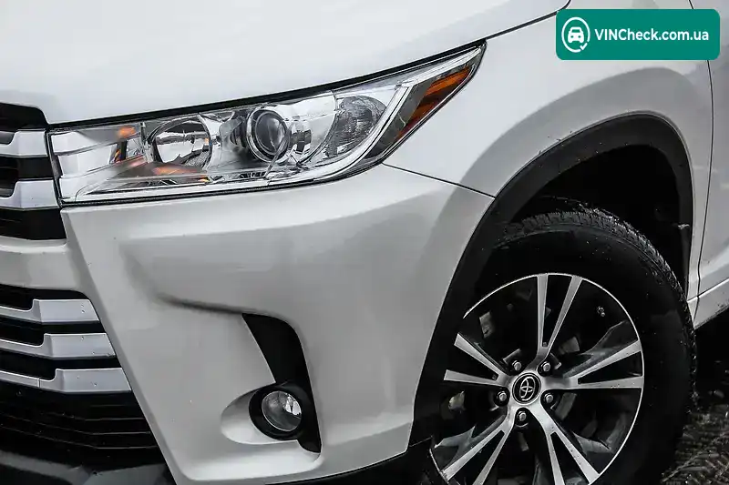 Toyota Highlander 2018, фото з оголошення 2 з 20, VIN 5TDBZRFH7JS827198