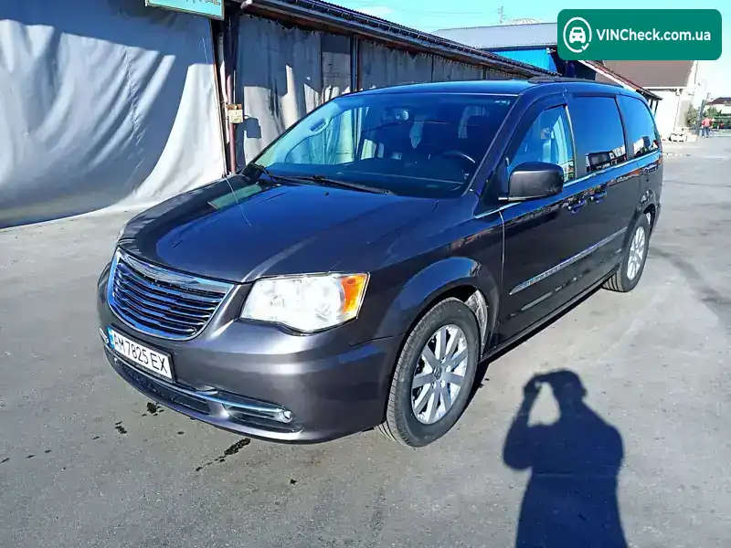 Chrysler Town & Country 2014, фото з оголошення 1 з 7, VIN 2C4RC1BG9FR637837
