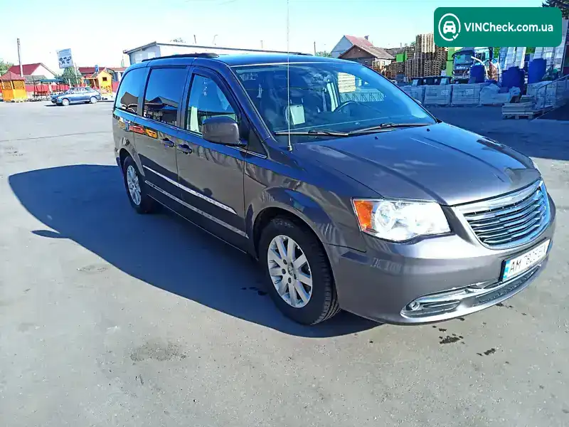 Chrysler Town & Country 2014, фото з оголошення 2 з 7, VIN 2C4RC1BG9FR637837