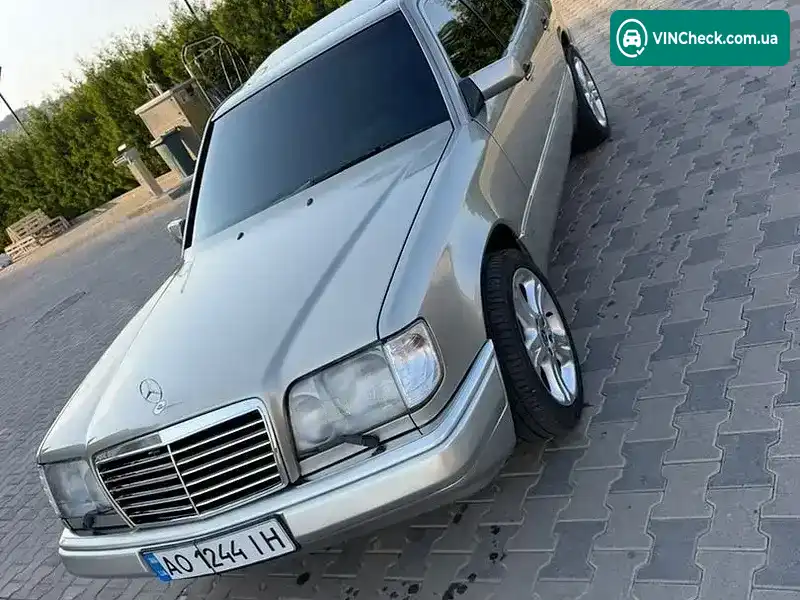 Mercedes-Benz E-Class 1994, фото з оголошення 2 з 10, VIN WDB1241311C031045