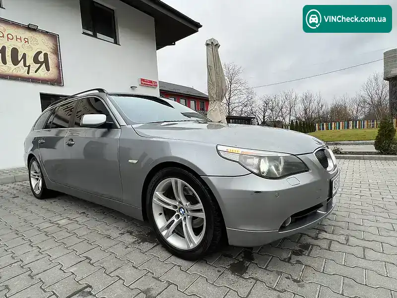 BMW 5 Series 2005, фото з оголошення 1 з 20, VIN WBANJ51040B413622