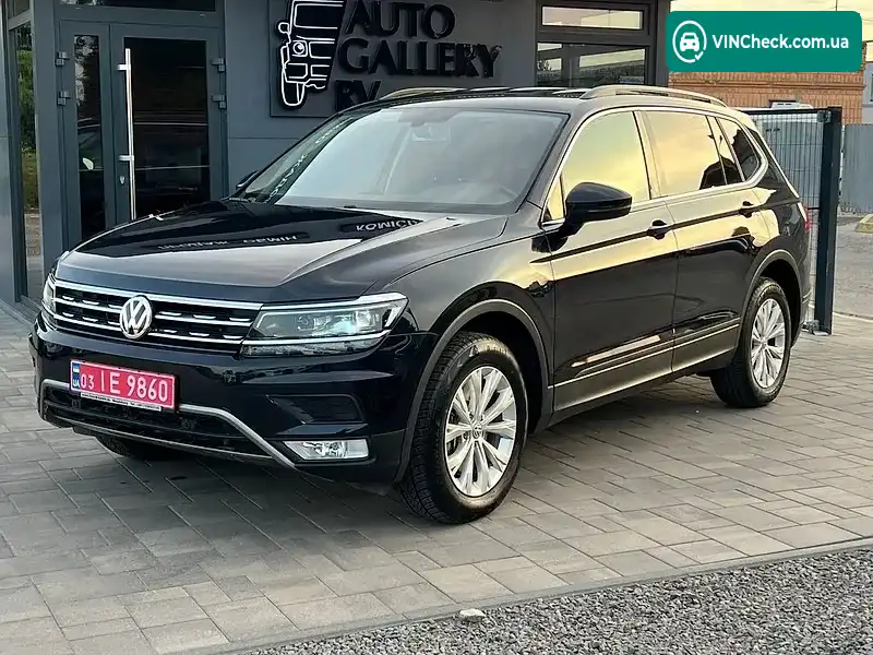 Volkswagen Tiguan 2019, фото з оголошення 1 з 20, VIN 3VV3B7AX1KM072693